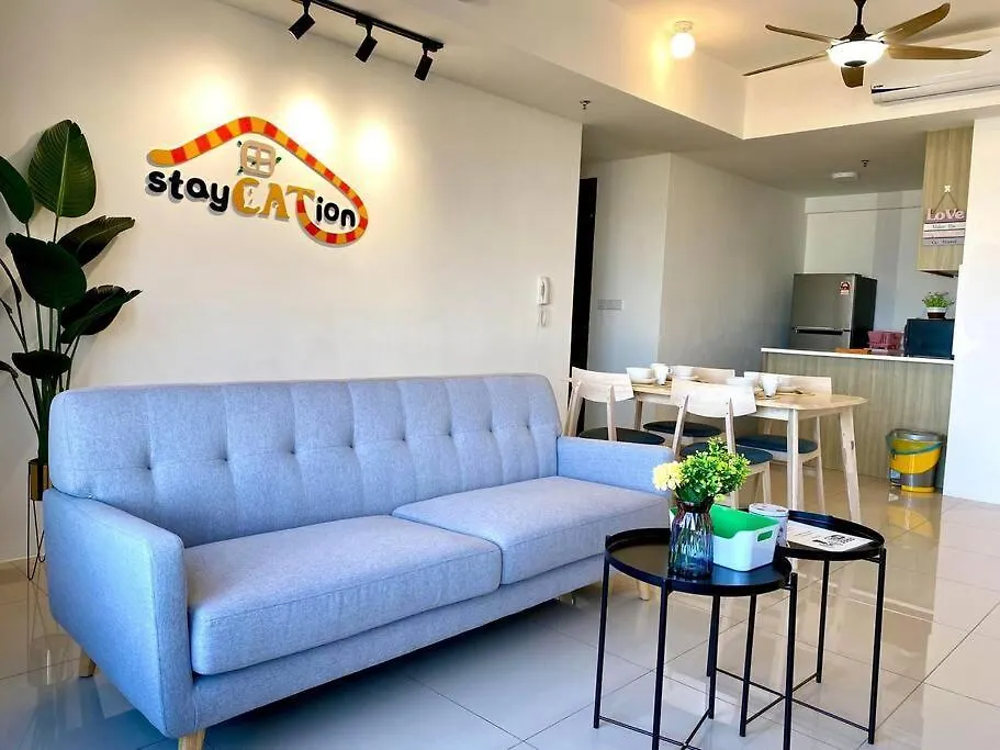 Unlisted T2708 Apartment George Town