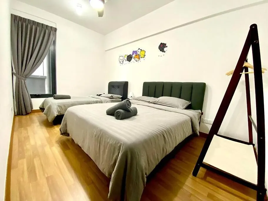 Unlisted T2708 Apartment George Town
