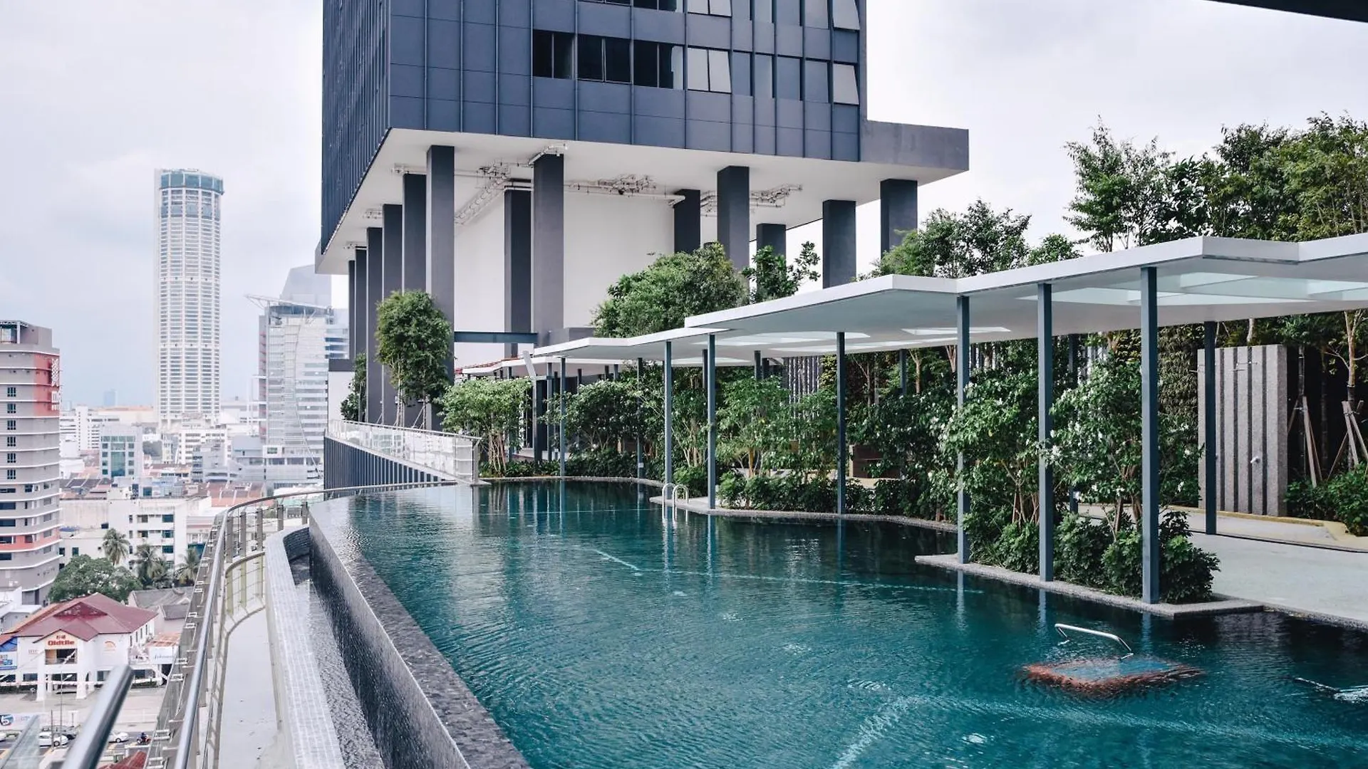 Unlisted T2708 Apartment George Town